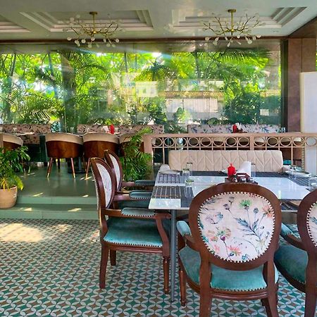 Pink Villa Boutique Hotel Meerut Buitenkant foto