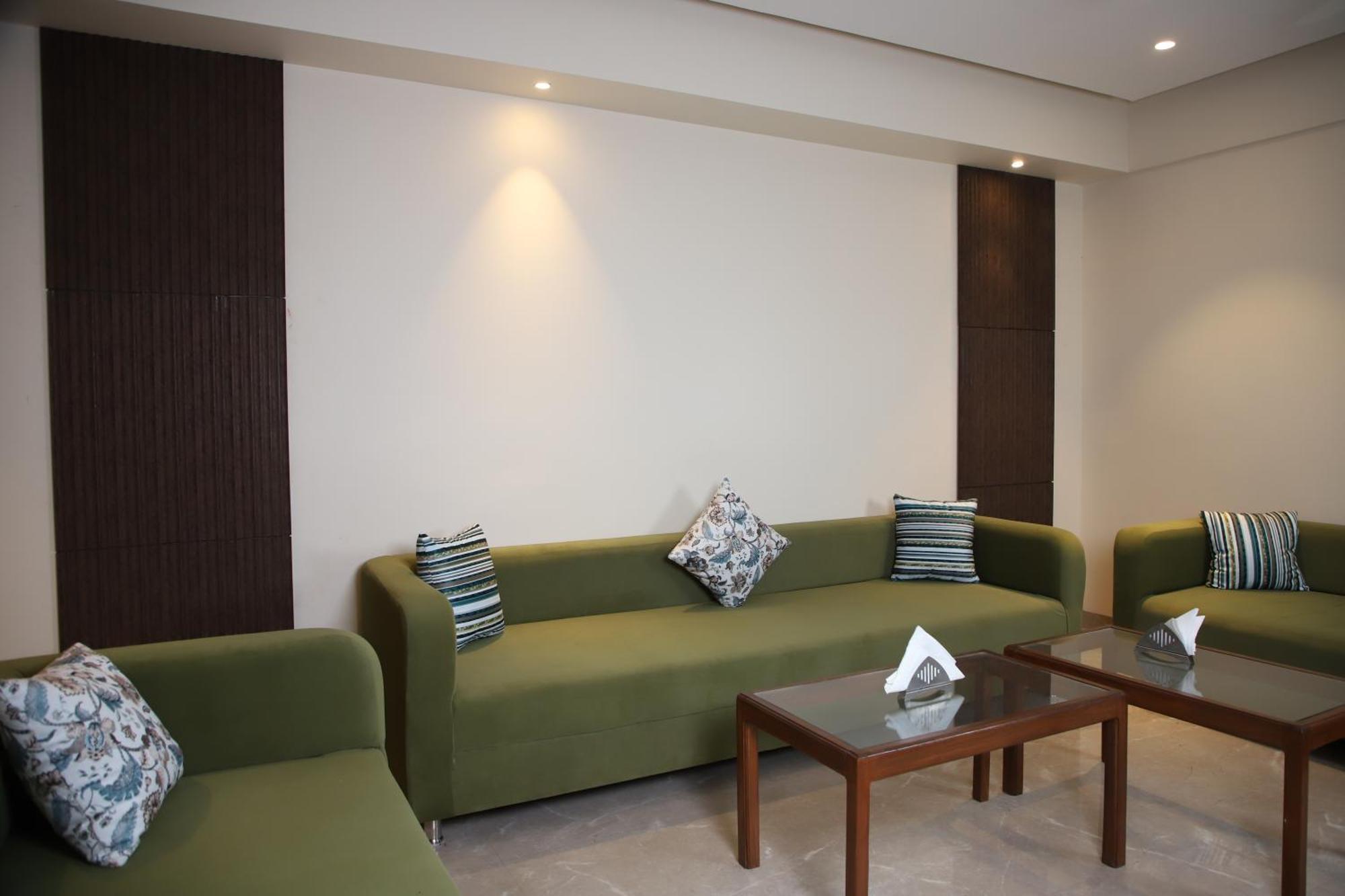 Pink Villa Boutique Hotel Meerut Buitenkant foto