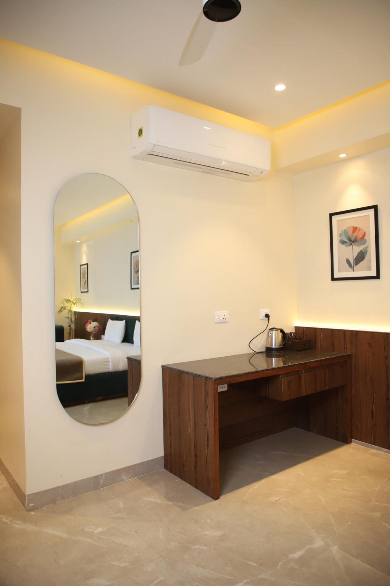 Pink Villa Boutique Hotel Meerut Buitenkant foto